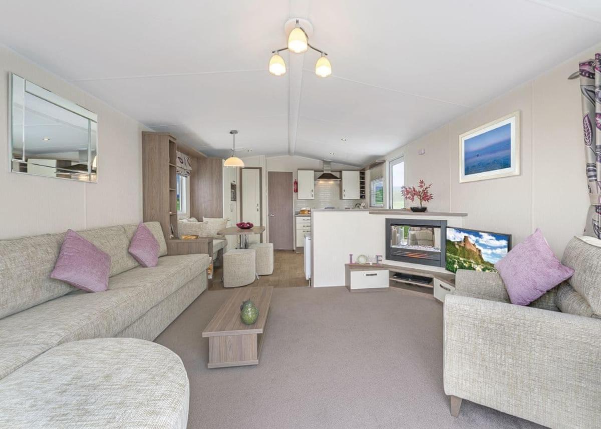 Cardigan Bay Holiday Park Екстериор снимка